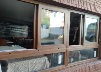 Ventanas PVC nogal